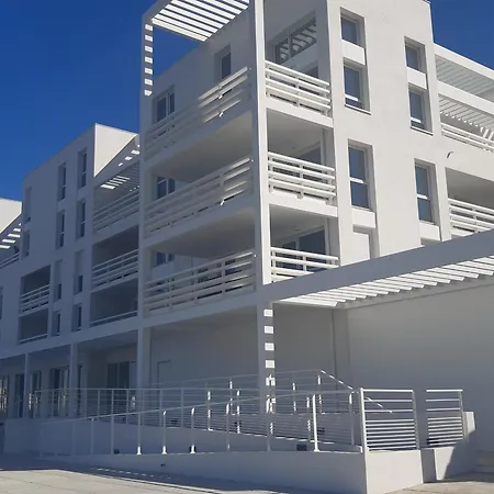 Duplex T4 Climatisé Avec Terrasse, Parking Et à Proximité - Port Leucate, 8 Pers. - Fr-1-798-1 Apartamento *