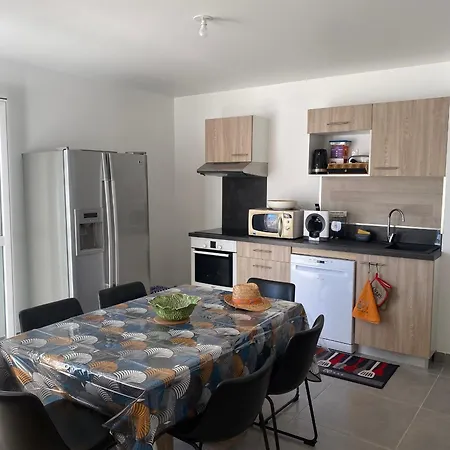 Duplex T4 Climatise Avec Terrasse, Parking Et A Proximite - Port Leucate, 8 Pers. - Fr-1-798-1 *