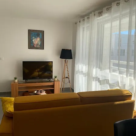 شقة Duplex T4 Climatise Avec Terrasse, Parking Et A Proximite - Port Leucate, 8 Pers. - Fr-1-798-1 لوسات