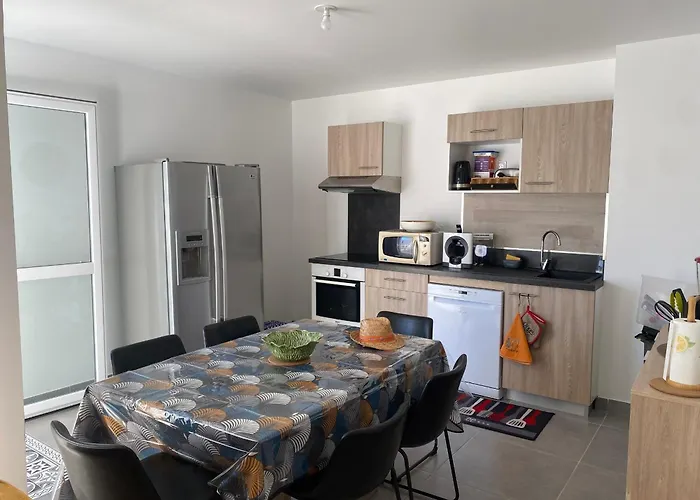 Duplex T4 Climatise Avec Terrasse, Parking Et A Proximite - Port Leucate, 8 Pers. - Fr-1-798-1 *